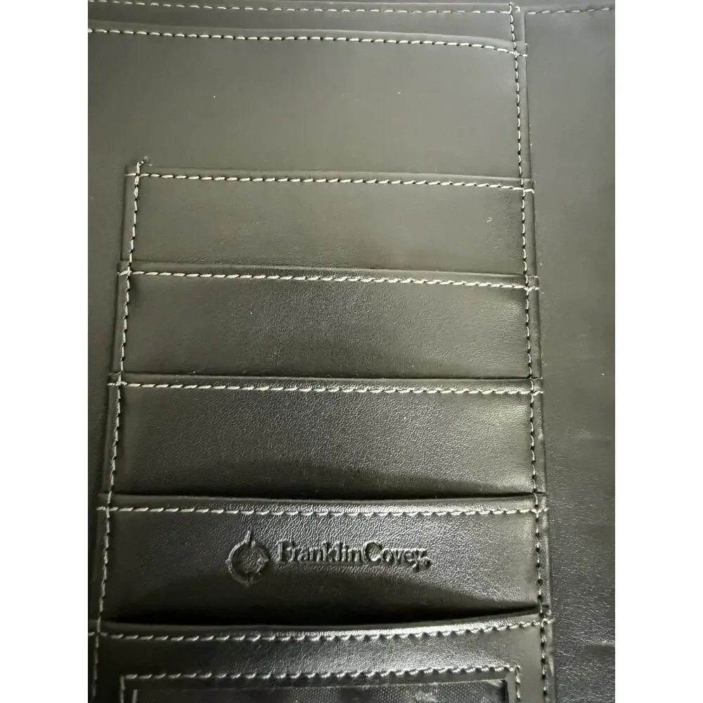 Franklin Covey Classic 7 ring Binder Snap Planner black Fits 5.5x8.5